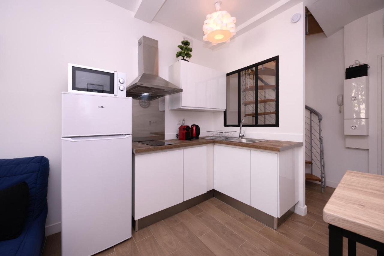 Le Nostradamus - Magnifique Appartement Cours Principal Plein Centre Avec Parking Salon-de-Provence Luaran gambar