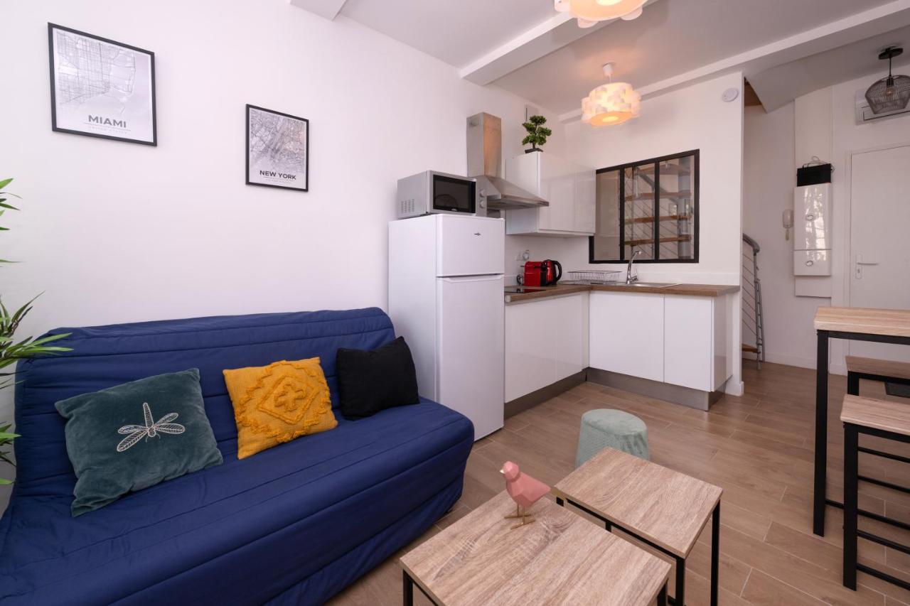 Le Nostradamus - Magnifique Appartement Cours Principal Plein Centre Avec Parking Salon-de-Provence Luaran gambar